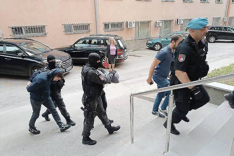 Privođenje dvojca uhapšenog u akciji "Start" (Foto: Tužilaštvo BiH)