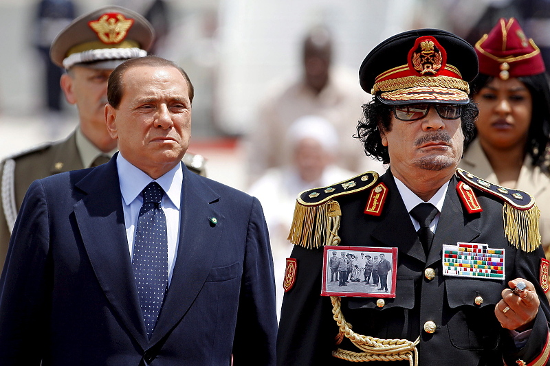 Berlusconi i Gadafi (Foto: EPA-EFE)