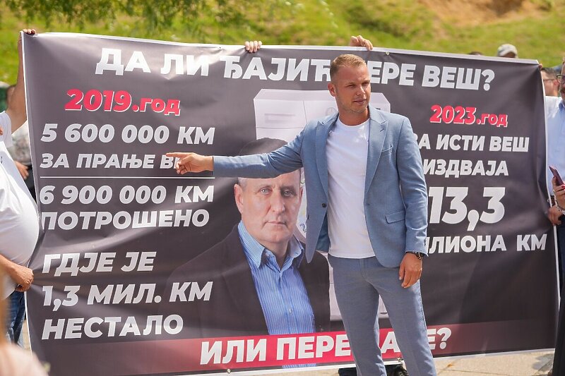 Stanivuković održao konferenciju za medije (Foto: PDP)