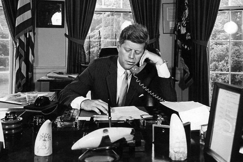 Foto: Twitter / Military History Now ( John F. Kennedy )
