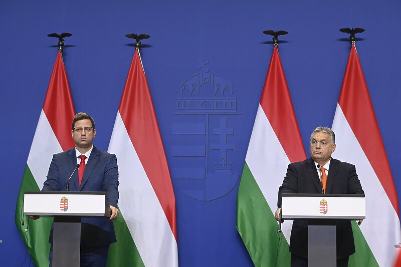 Gergely Gulyas i Viktor Orban (Foto: EPA-EFE)