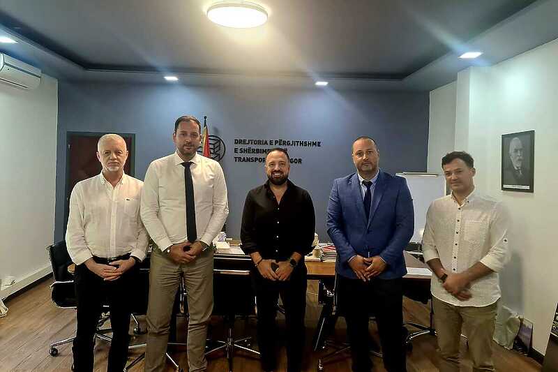 Delegacije BiH i Albanije na sastanku u Tirani