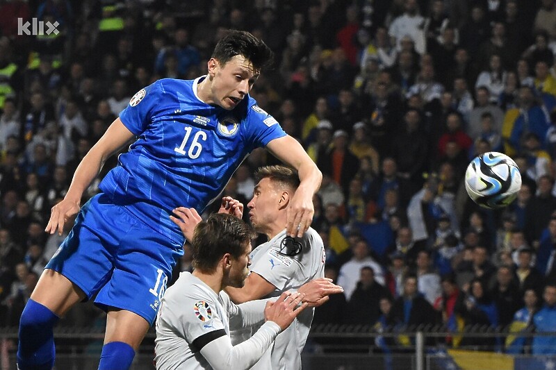 Anel Ahmedhodžić u dresu reprezentacije Bosne i Hercegovine (Foto: E. M./Klix.ba)