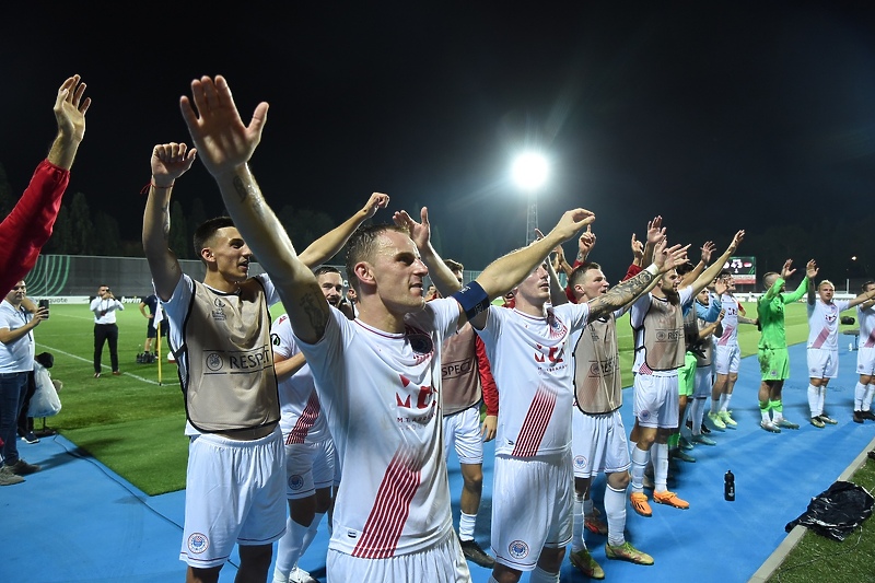 Slavlje igrača Zrinjskog na kraju utakmice (Foto: T. S./Klix.ba)