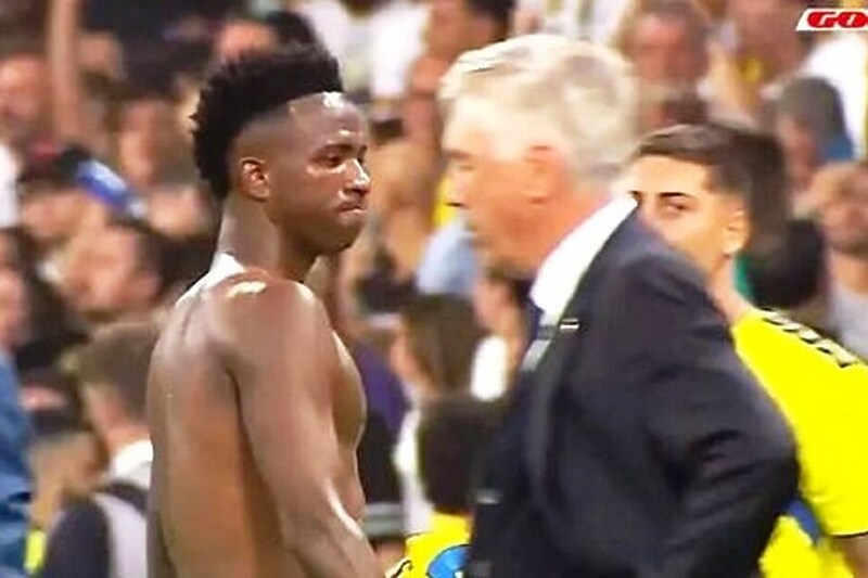 Vinicius i Ancelotti nakon utakmice (Foto: Screenshot)