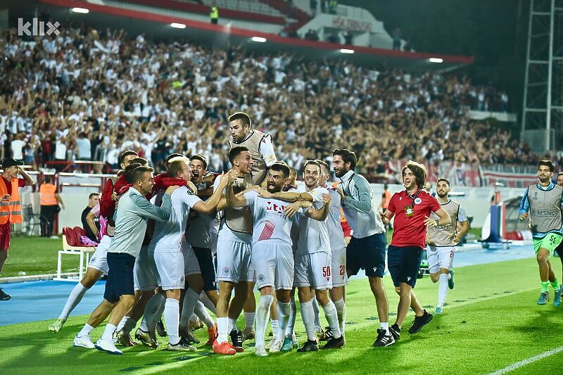 Slavlje nakon pobjede nad Alkmaarom (Foto: T. S./Klix.ba)