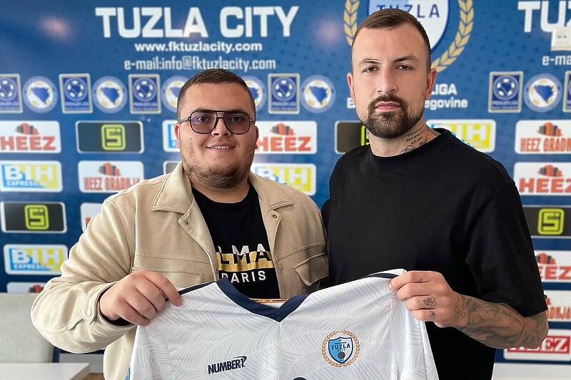 Sportski direktor Tuzla Cityja Ernad Husić i Stefan Mihajlović (Foto: Facebook)