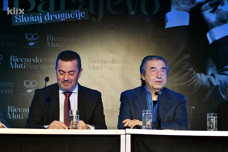 Direktor Sarajevske filharmonije Vedran Tuce i Riccardo Muti (Foto: I. Š./Klix.ba)