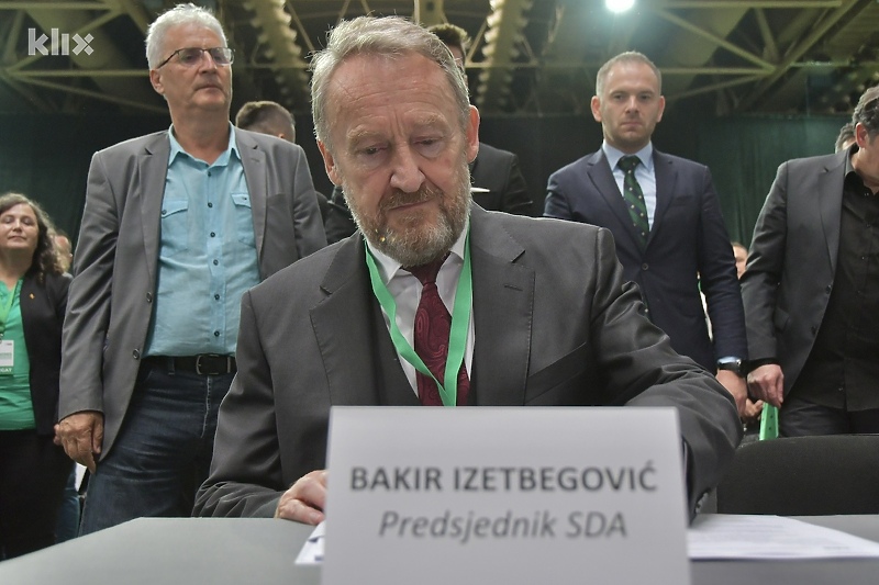 Bakir Izetbegović, predsjednik SDA (Foto: I. Š./Klix.ba)