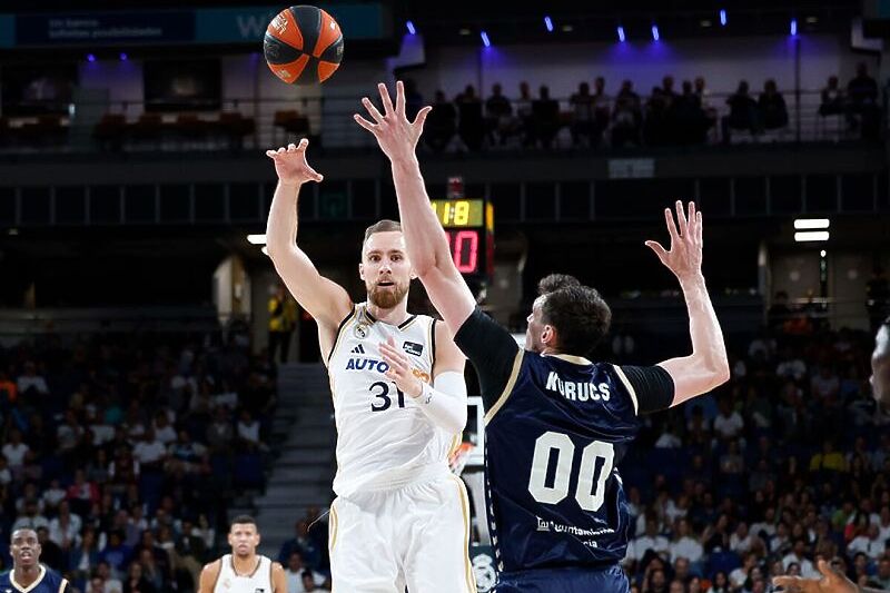 Musa protiv Murcije (Foto: Real Madrid Basket)