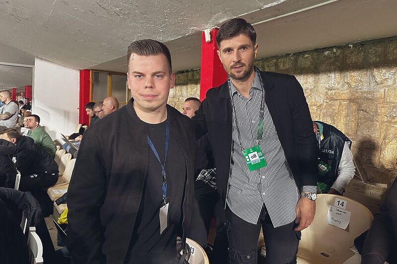 Štilić u društvu poljskog novinara Samuela Szczygielskog / Foto: Twitter