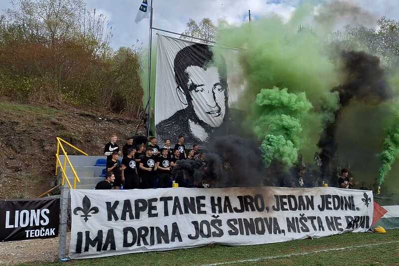 Parola navijača Teočaka (Foto: Ultras Lions / Facebook)