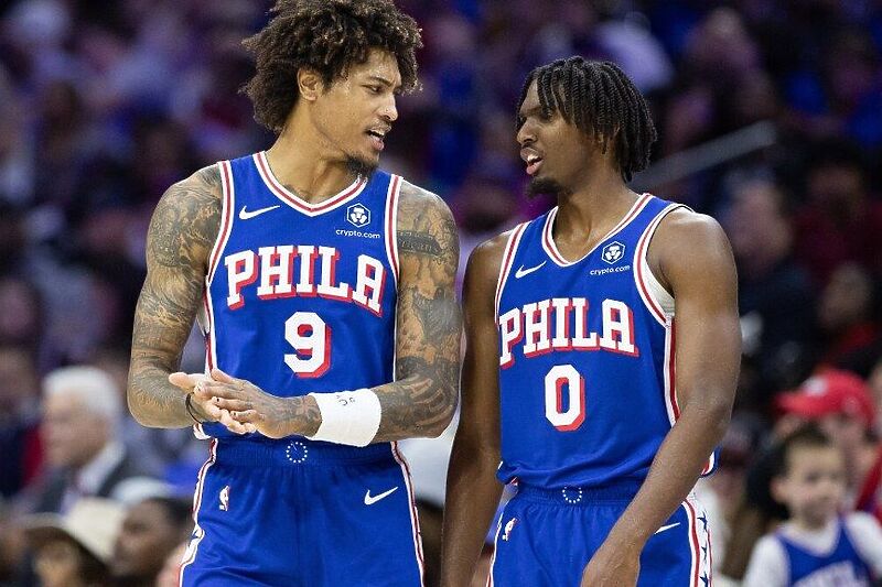 Kelly Oubre i Tyrese Maxey