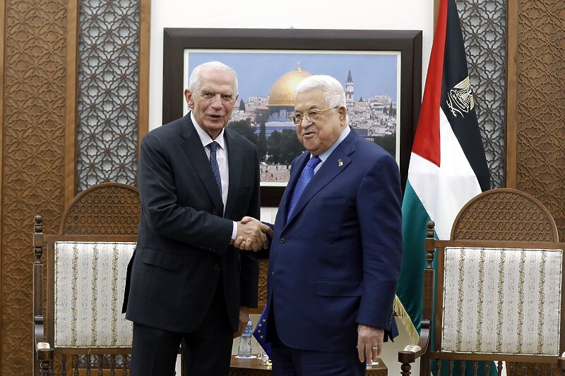 Josep Borrell i Mahmoud Abbas (Foto: X.com)
