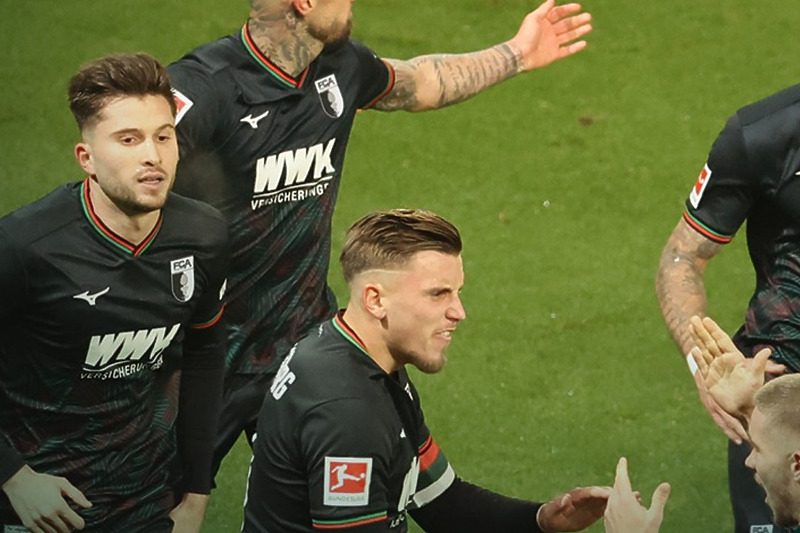 Sedmi gol Demirovića u sezoni (Foto: Augsburg FC)