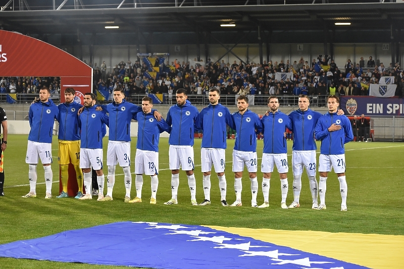 Reprezentacija BiH u slobodnom padu (Foto: NS BiH)