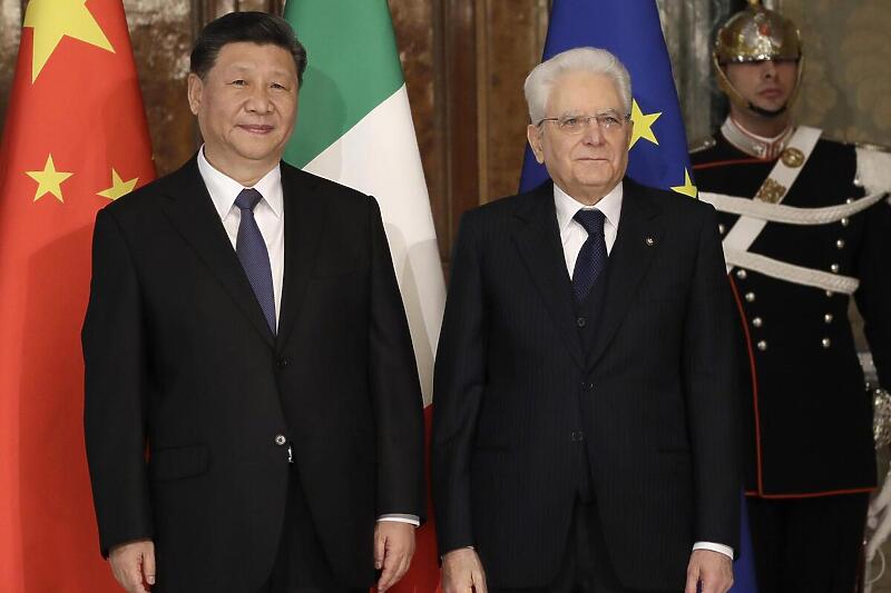 Kineski predsjednik Xi Jinping i italijanski predsjednik Sergio Mattarella (Foto: EPA-EFE)