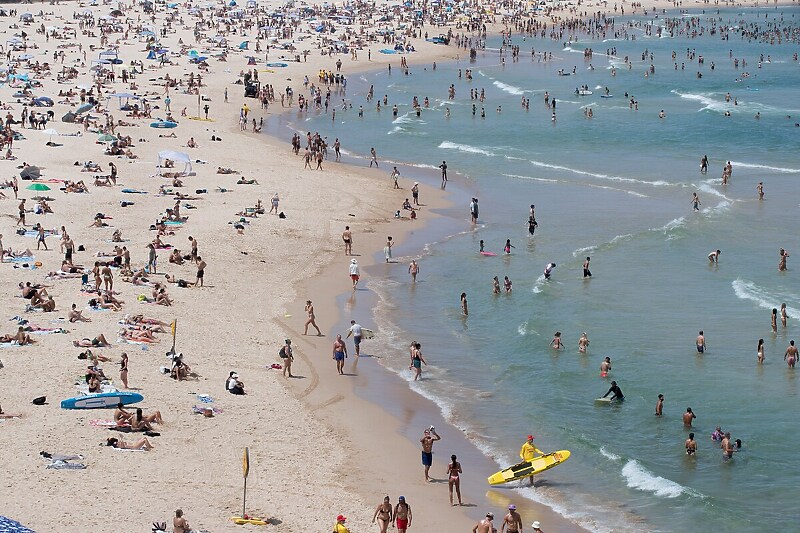 U većem dijelu Australije idealni su uslovi za kupanje u okeanu (Foto: EPA-EFE)