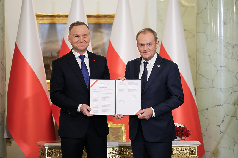 Andrzej Duda i Donald Tusk tokom ceremonije (Foto: EPA-EFE)