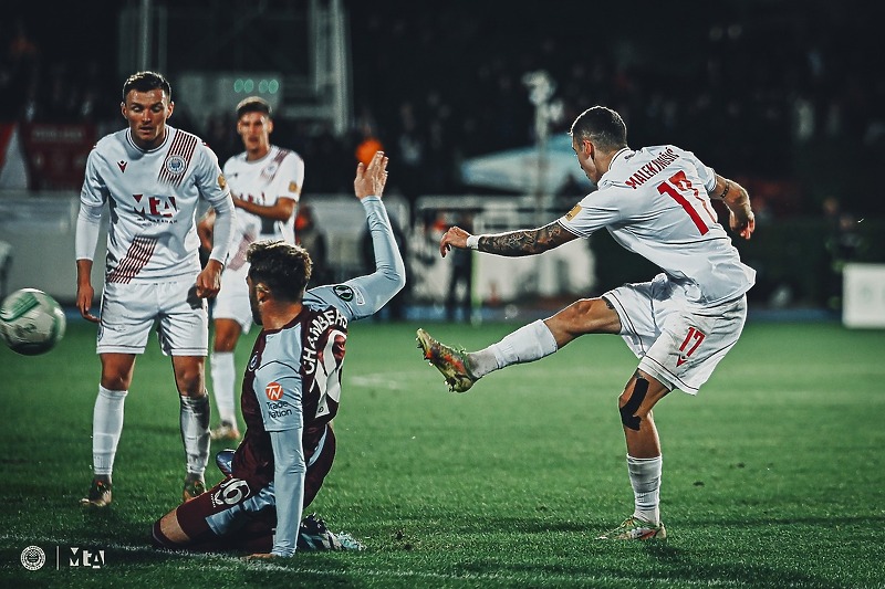 Malekinušić postiže spektakularan gol (Foto: HŠK Zrinjski Mostar)