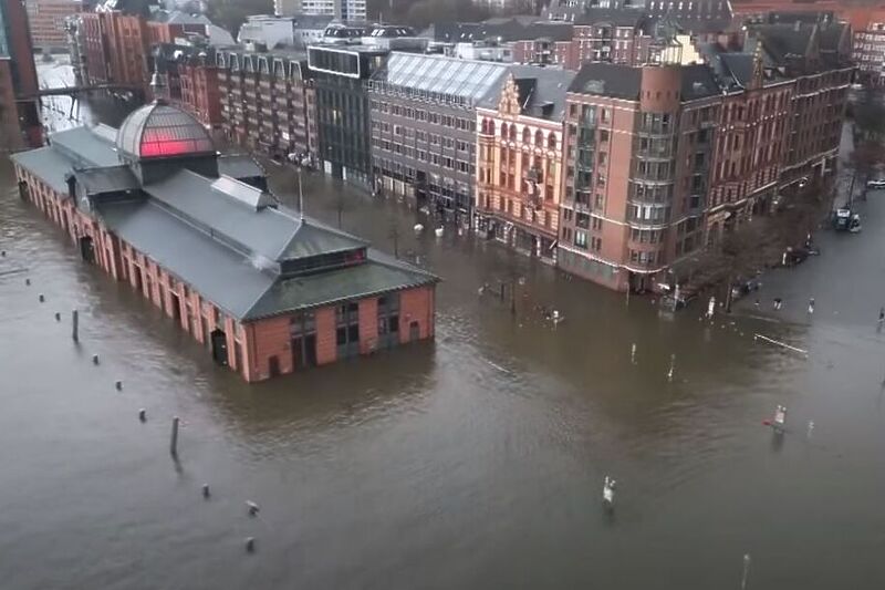 Poplave u Hamburgu (Screenshot: WetterOnline)