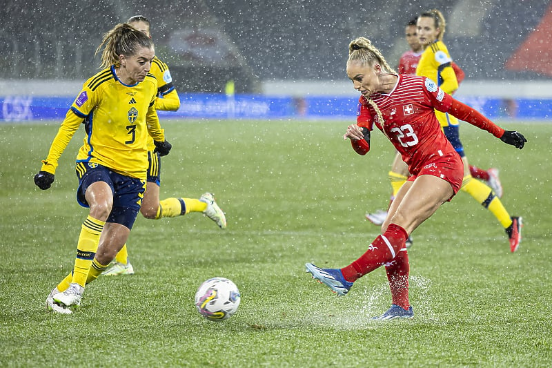 Alisha Lehmann u dresu reprezentacije Švicarske (Foto: EPA-EFE)