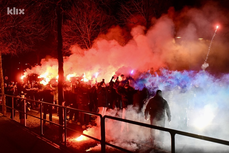 Fanaticosi "zapalili" ulice Mannheima (Foto: T. S./Klix.ba)