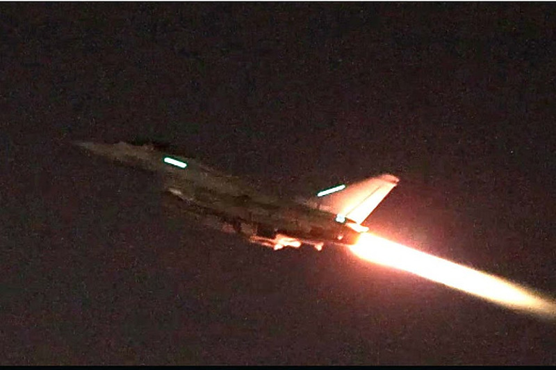 Borbeni avioni tokom jednog od ranijih napada na položaje jemenskih Huta