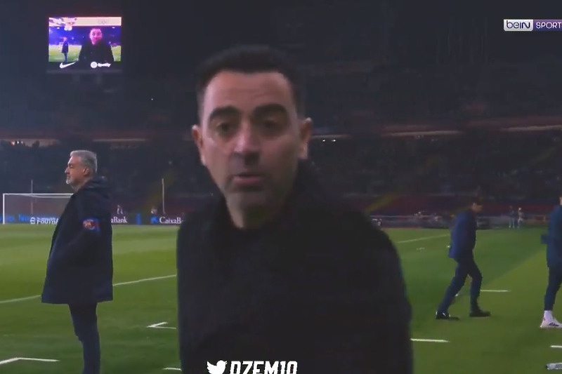 Reakcija Xavija nakon što je promijenjena odluka o penalu za Barcu (Foto: Screenshot)
