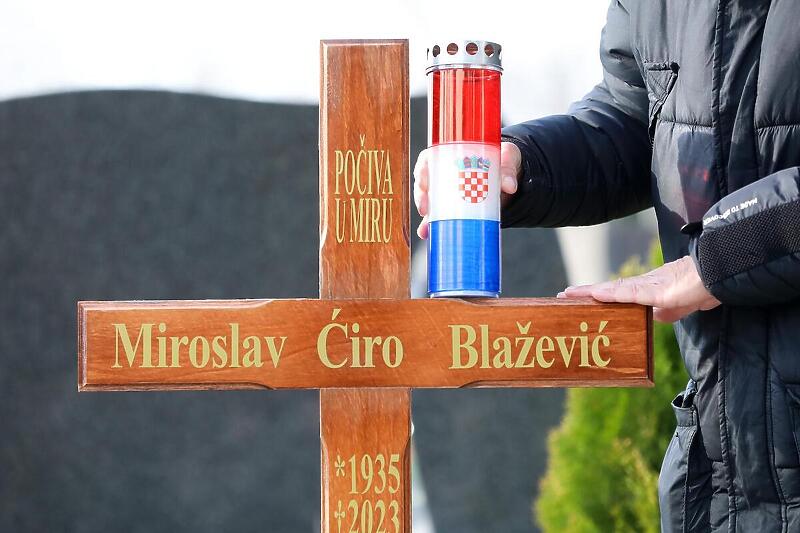 Ćirin grob na Mirogoju u Zagrebu (Foto: Pixsell/Robert Anić)