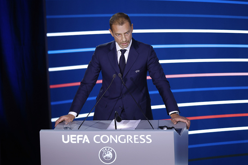 Aleksander Čeferin na današnjem Kongresu UEFA-e u Parizu (Foto: EPA-EFE)