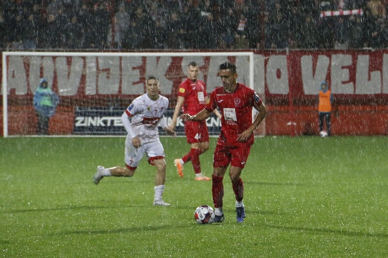 Velež je u prvom meču protiv Sloge u Mostaru pobijedio 4:2 (Foto: G. Š./Klix.ba)