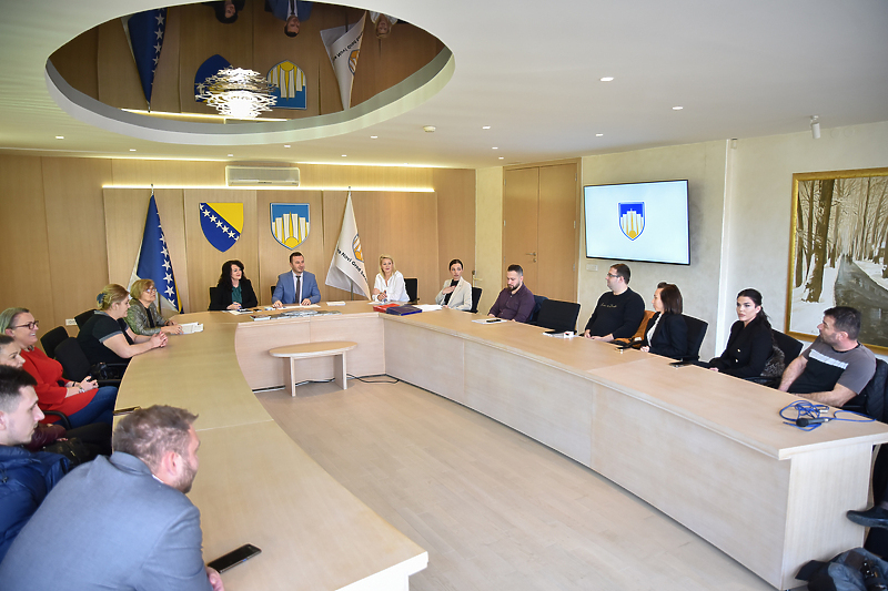Potpisivanje ugovora za sufinansiranje novoregistrovanih biznisa (Foto: Općina Novi Grad Sarajevo)