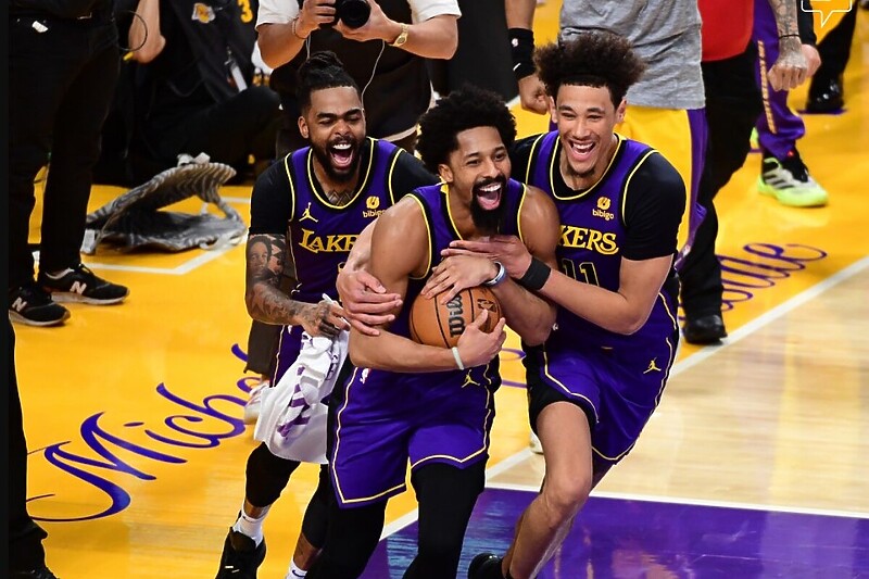 Veliko slavlje Lakersa (Foto: Twitter/LA Lakers)