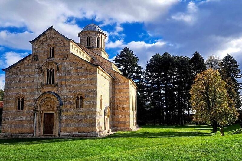 Manastir Visoki Dečani (Foto: Kossev.info)