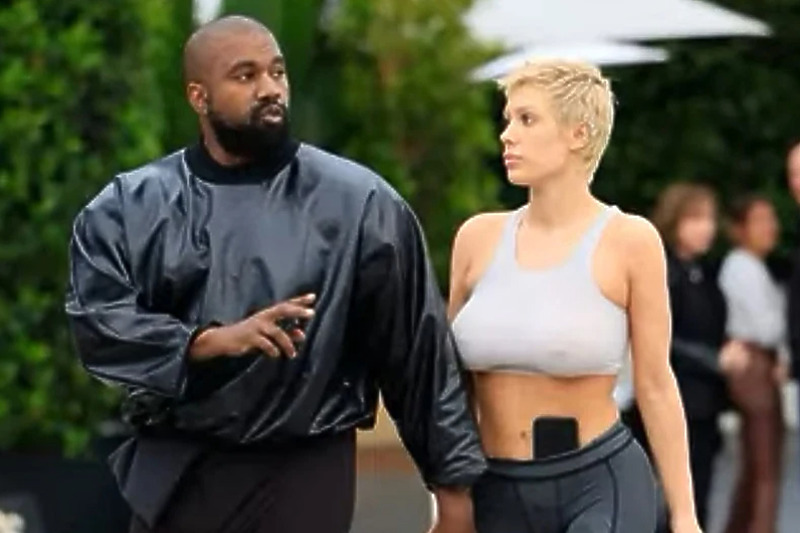 Kanye West i Bianca Censori (Screenshot/Youtube)
