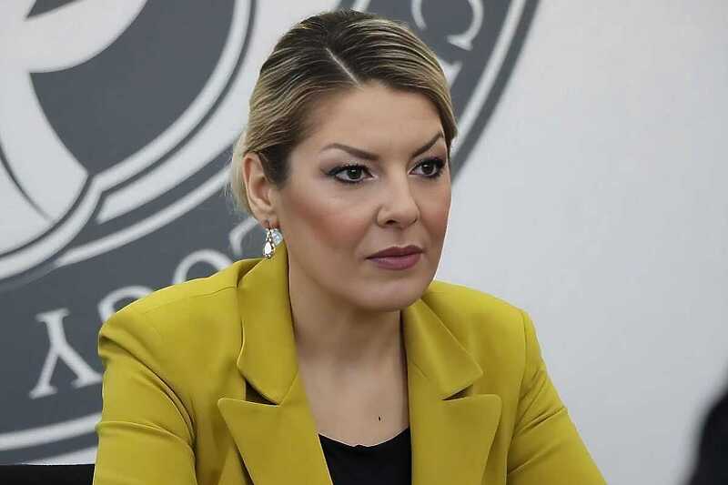 Adna Mesihović, ministrica za nauku, visoko obrazovanje i mlade KS
