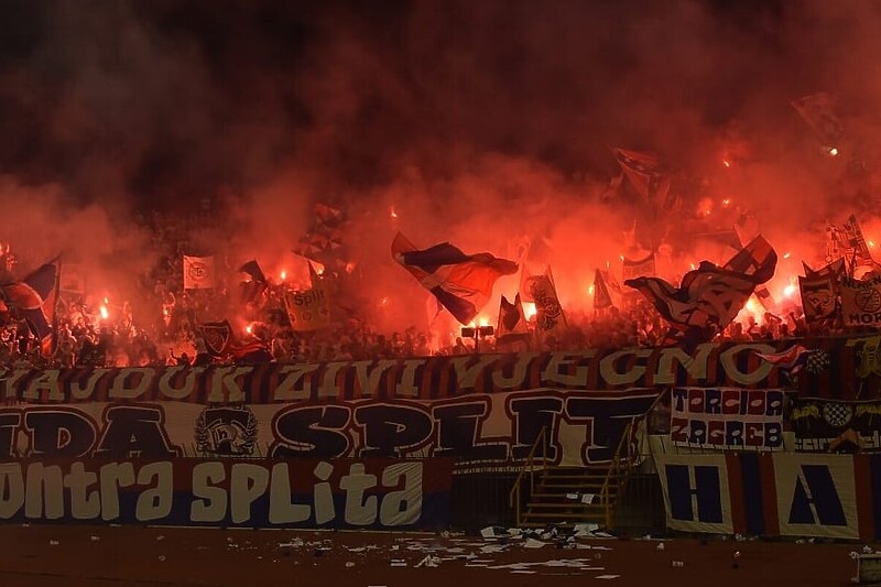 Navijači Hajduka napravili su nerede (Foto: Torcida Split)