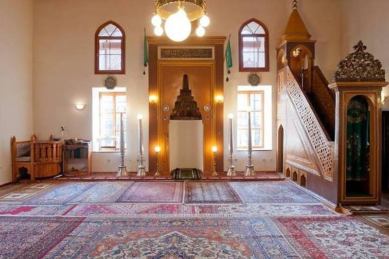 Unutrašnjost Ćurčića džamije u Sarajevu (Foto: Facebook)