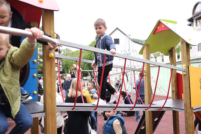 Novo dječije inkluzivno igralište u Ključu (Foto: Općina Ilidža)