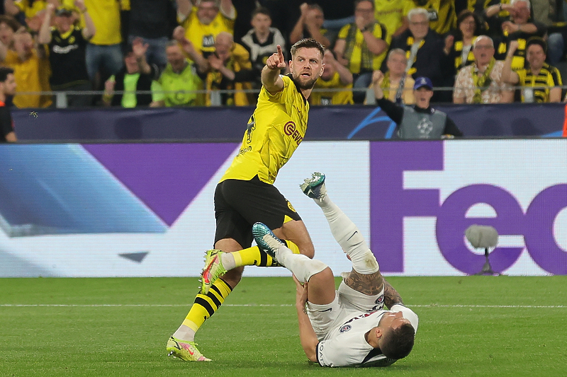 Trenutak kada se Hernandez povrijedio (Foto: EPA-EFE)