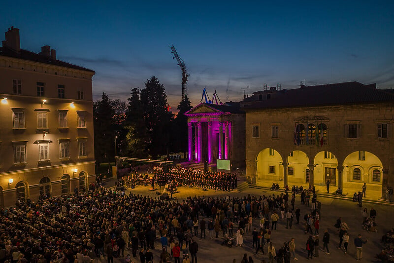 Sveučilište Jurja Dobrile u Puli