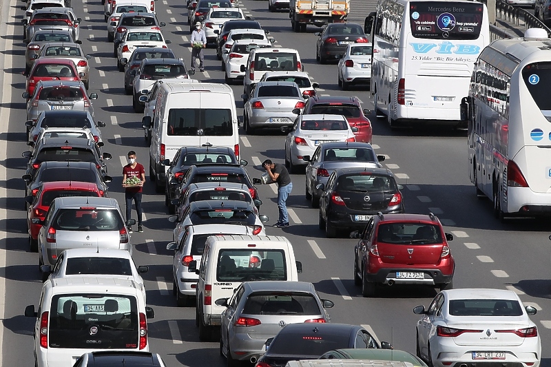 U Istanbulu je čak 5,45 miliona vozila (Foto: EPA-EFE)