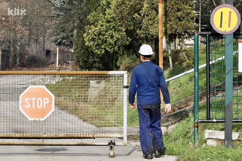 Ulaz u kompleks Rudnika lignita Mramor (Foto: A. K./Klix.ba)