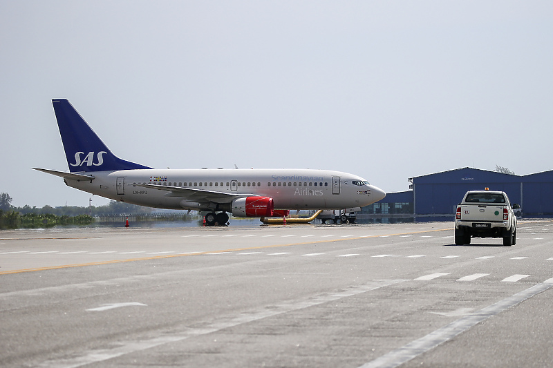 Avion kompanije SAS Scandinavian Airlines (Foto: EPA-EFE)
