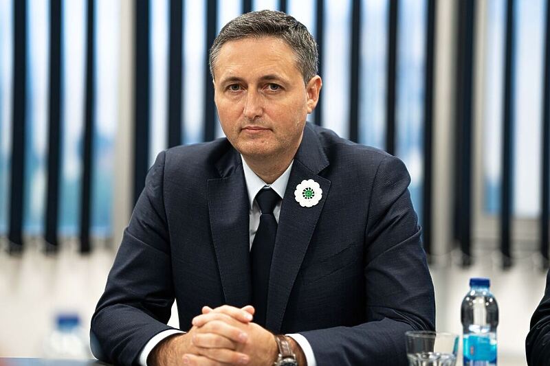 Denis Bećirović Tri su razloga zašto je Rezolucija važna, ovo je nova