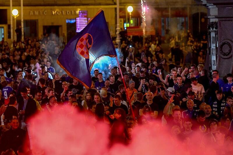 Navijači Dinama slavili u Zagrebu (Photo: Marko Lukunic/Pixsell)