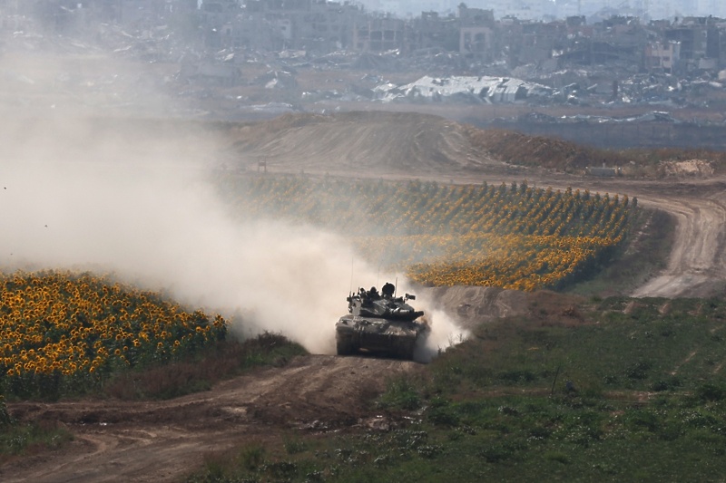 Izraelske trupe na jugu Pojasa Gaze (Foto: EPA-EFE)