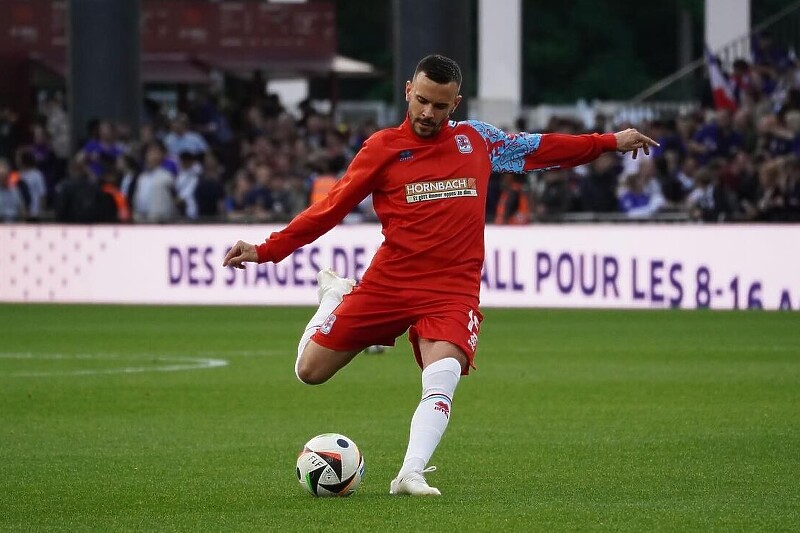 Mustafić u dresu Luksemburga (Foto: Facebook/FK Sarajevo)