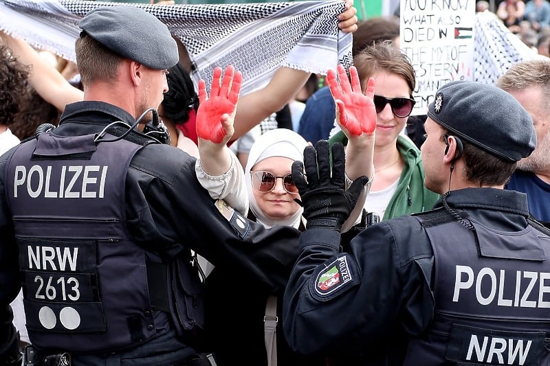 S jučerašnjeg mitinga Socijaldemokratske stranke u Njemačkoj, Duisburg (Foto: EPA-EFE)